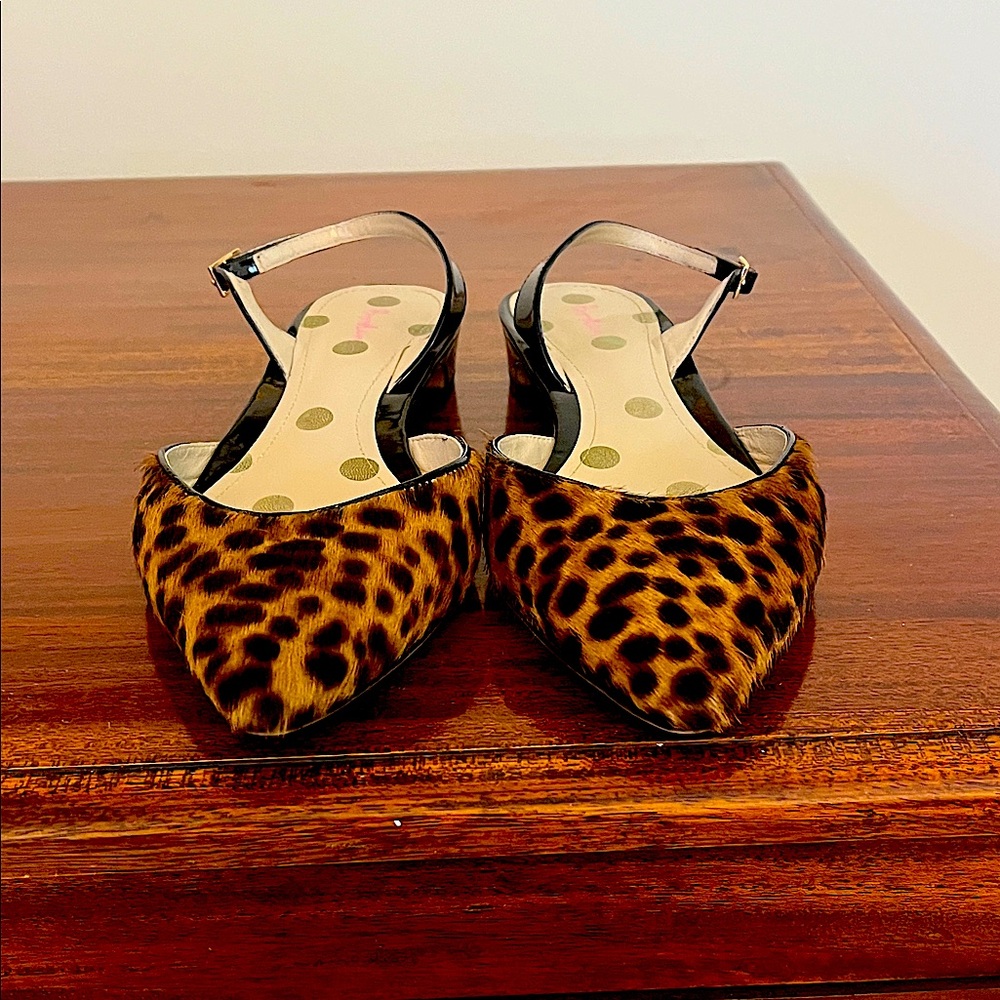 Boden Cecelia Leopard print pointed toe sling backs.